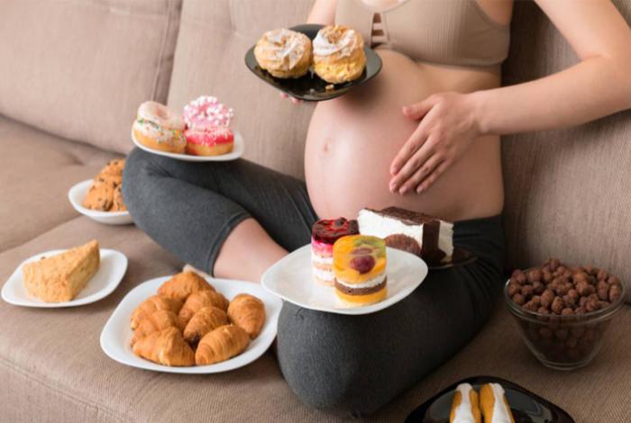 Consumir alimentos ultraprocesados afecta a la fertilidad humana y al desarrollo del feto