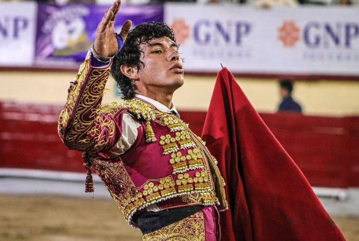 Convoca Isaac Fonseca a creación de himno taurino mexicano