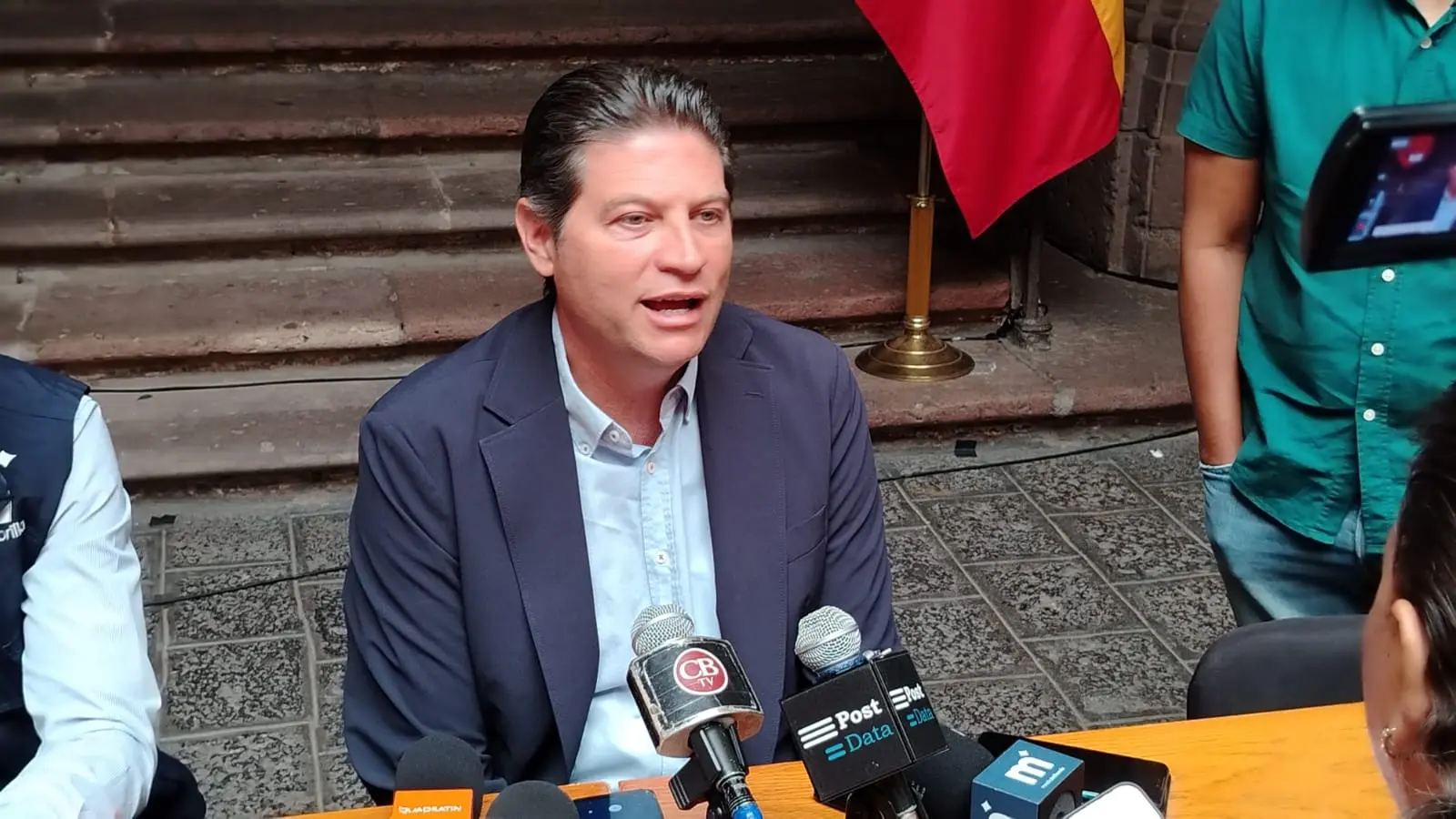 Coordinación entre gobiernos dará con responsables de dejar granada en el INM; declara Alfonso Martínez