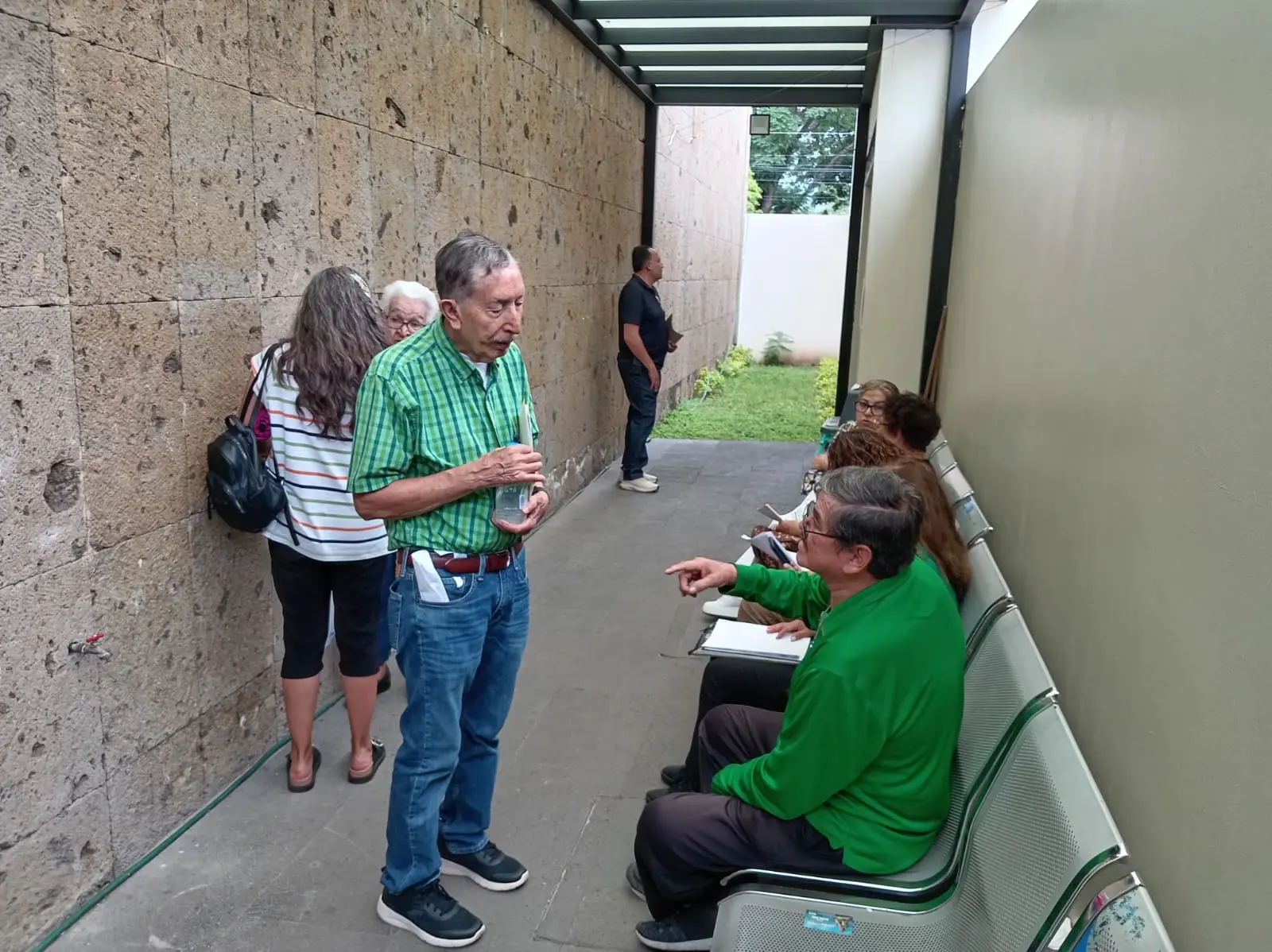 Corrigen varios detalles de Credencialización de Jubilados y Pensionados IMSS.