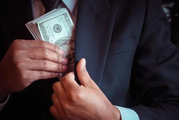 Corrupción en trámites públicos afecta a 1 de cada 8 personas en Michoacán: INEGI