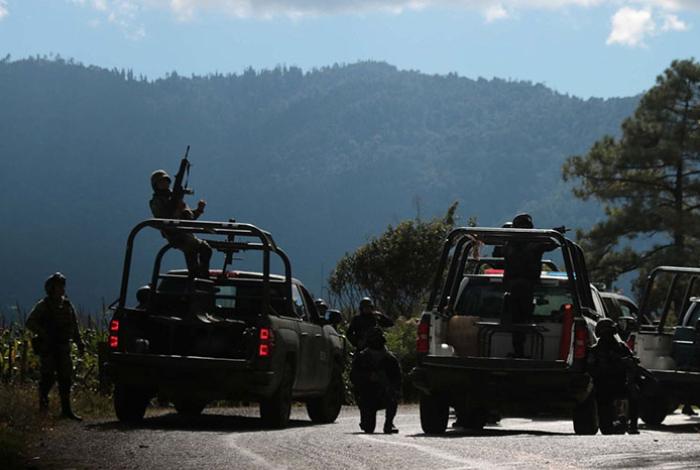 Criminales asesinan a capitán de la GN durante traslado en ambulancia, en Aquila