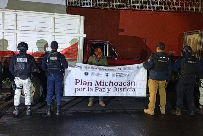 Crónica| Detención por presunta tala ilegal detona retención de vehículos en comunidad de Capacuaro