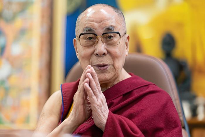 Dalái lama y papa León XVI exigen fin de las guerras en el mundo