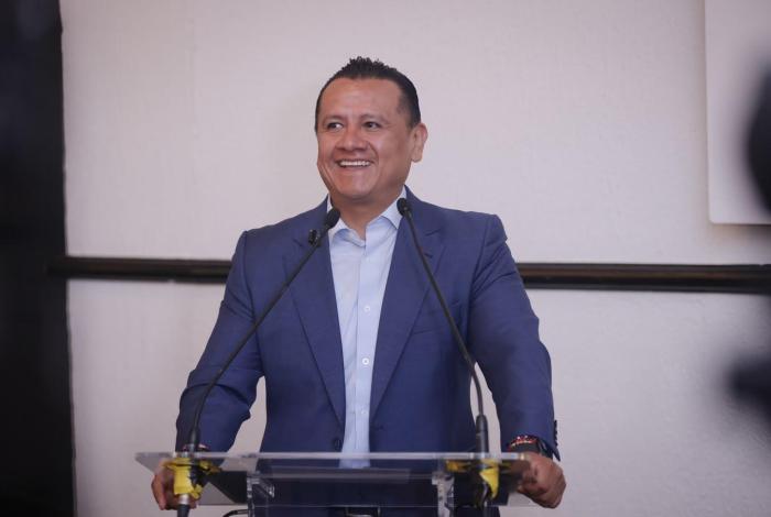 Dan encuestas ventaja a Torres Piña rumbo al 2027