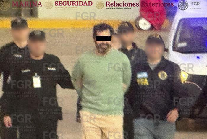 Dan prisión preventiva al excontralmirante Fernando Farías Laguna por huachicol