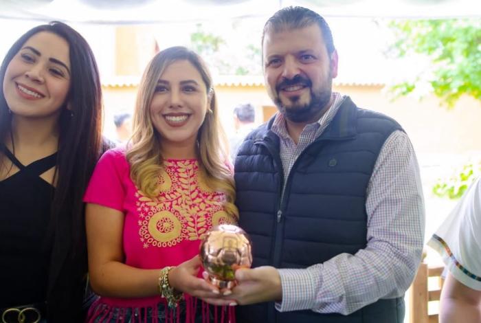 Dayana Pérez impulsa la conservación del patrimonio histórico de Salvador Escalante