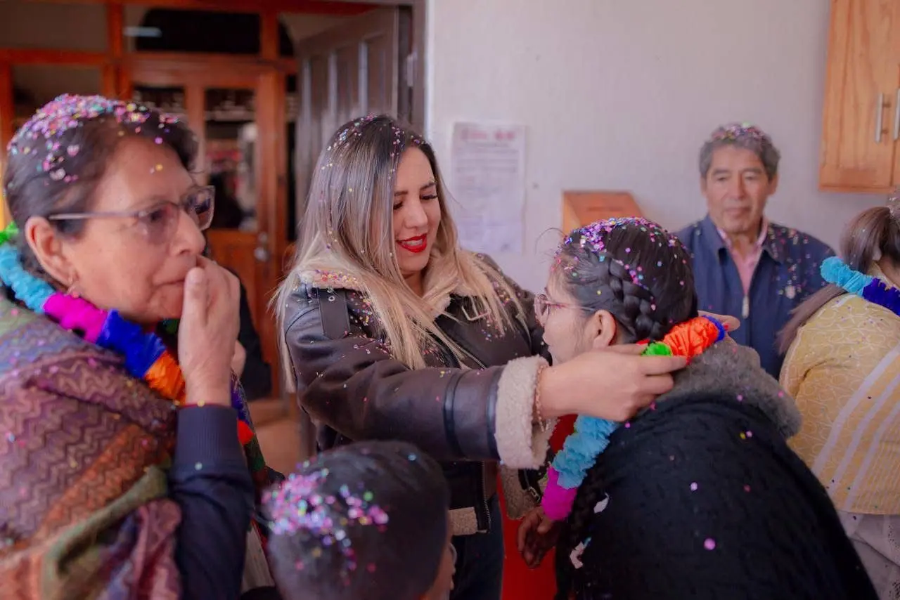 Dayana Pérez Mendoza recibe autoridades tradicionales en el marco del Carnaval 2026