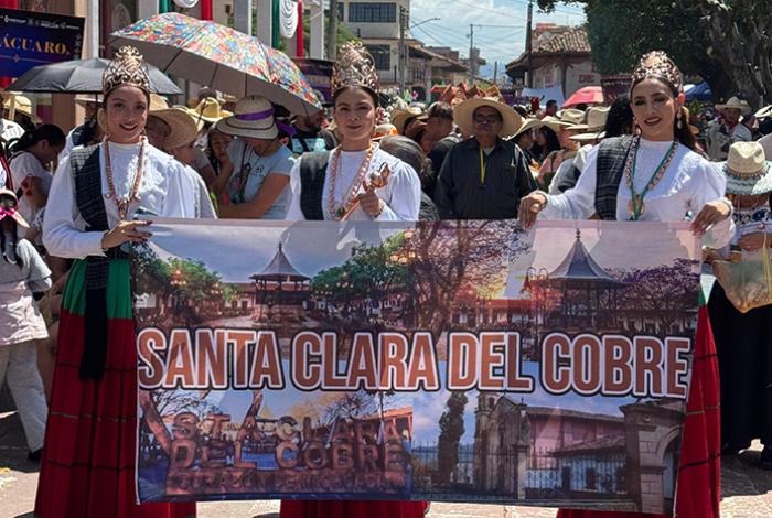 Dayana Pérez reconoce a los artífices en el Día del Artesano Michoacano