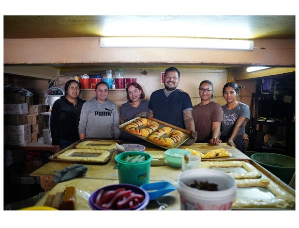 De oficio panadero: 10 años dedicado a hacer rosca de Reyes