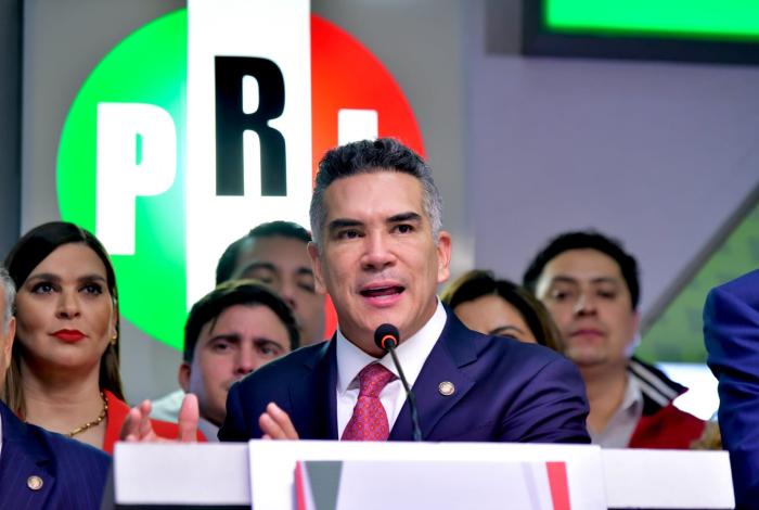 Defensa de la libertad y la democracia, parte de la agenda del PRI en el congreso: Alejandro Moreno