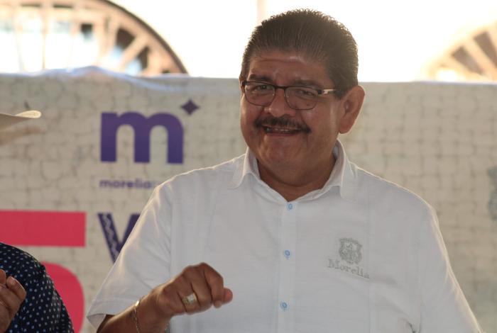 Deja Marco Antonio Garibay la Dirección de Mercados