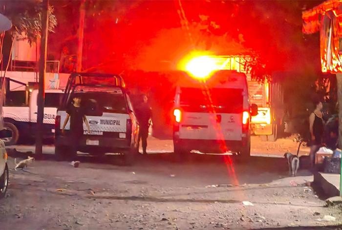 Delincuentes asesinan a “El Capu”, en la colonia Emiliano Zapara de Apatzingán