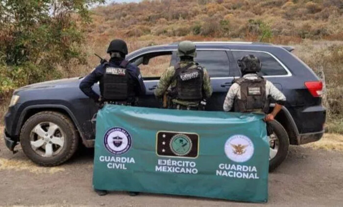 Delincuentes se enfrentan con policías y soldados en Chandio; hay un criminal abatido