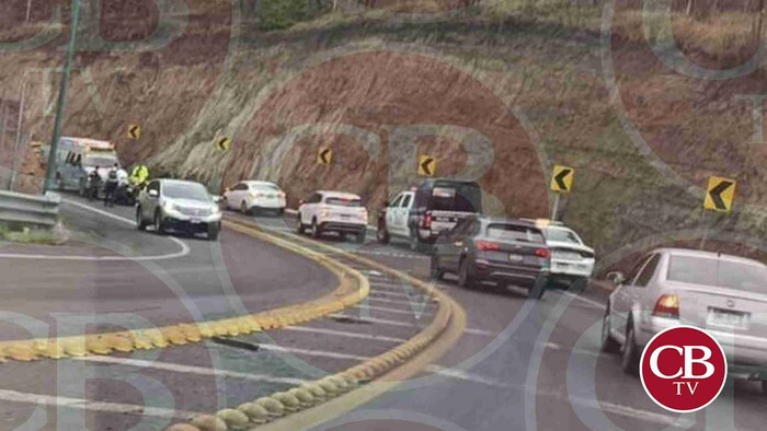 Derrapa motociclista en el Ramal Camelinas