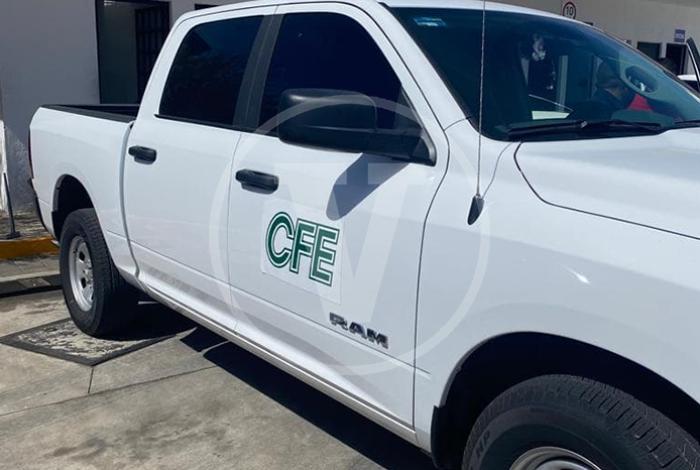 Desaparecen siete electricistas en San Luis Potosí y familiares exigen su localización