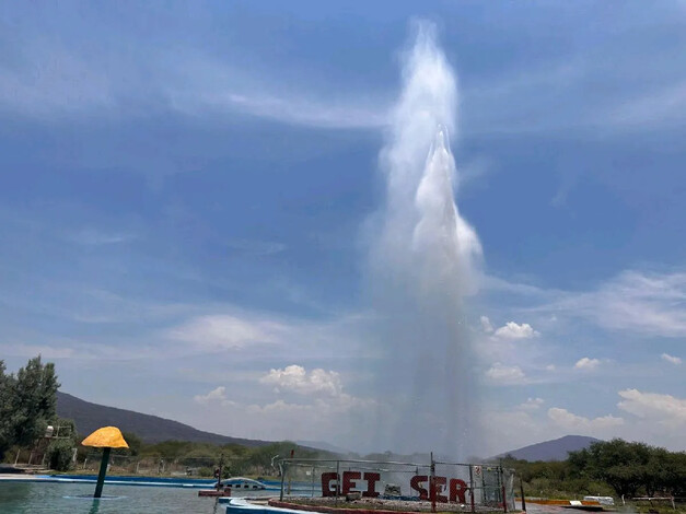 Descubre el Géiser de Ixtlán en Semana Santa: un oasis termal