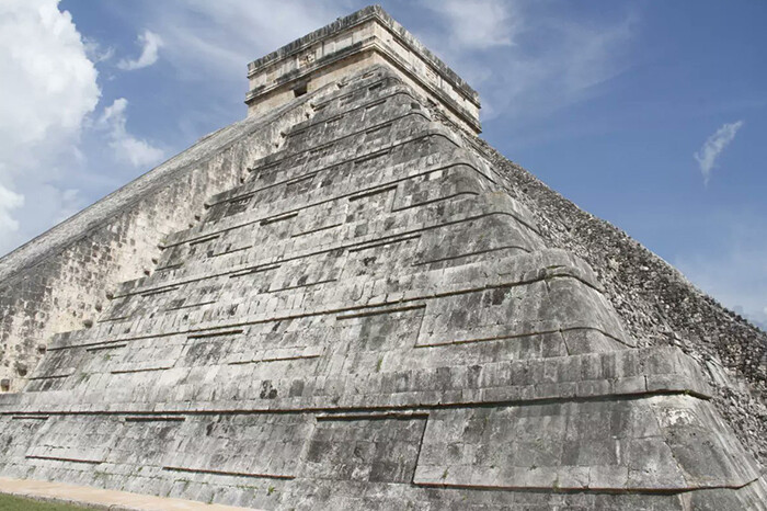 Descubren el asentamiento ‘Castillo viejo’ en zona arqueológica de Chichén Itzá en México