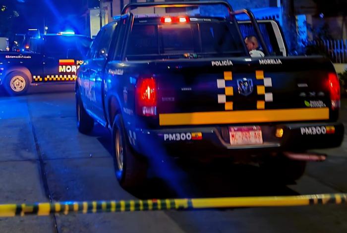 Desde un auto disparan y hieren a un hombre en Morelia