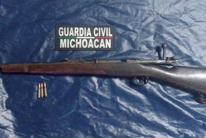 Detenido hombre con arma de fuego, en Quiroga: SSP