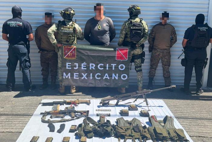 Detenidos 3 civiles armados con fusiles y granadas en Zinapécuaro: SSP