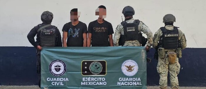 Detenidos 3 hombres en Apatzingán; les aseguran 7 fusiles: SSP