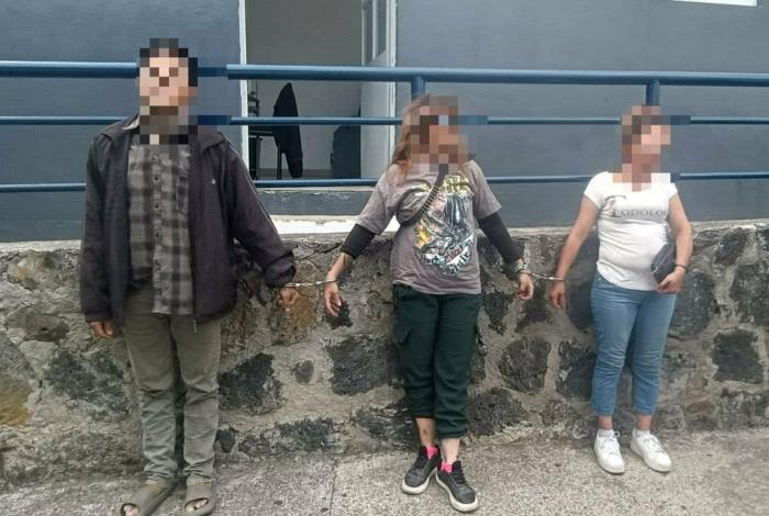 Detienen a 7 por presunto robo a domicilio en litigio, en la colonia Cosmos de Morelia