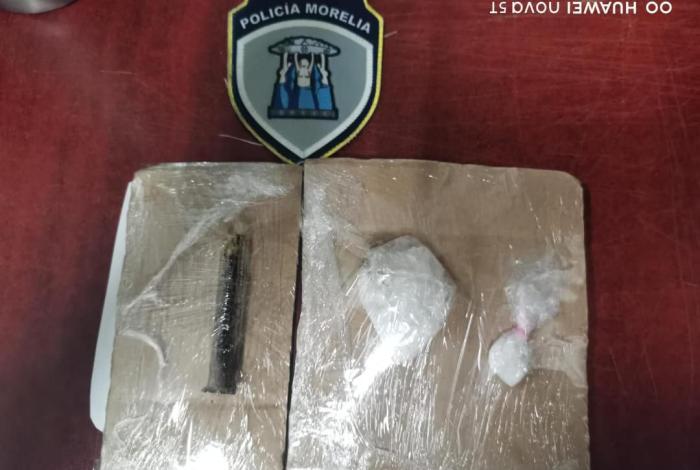 Detienen a dos en Morelia, por posesión de dr0gas