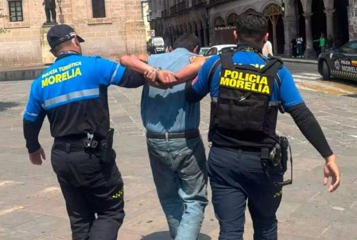 Detienen a hombre con machete que alteraba la tranquilidad del Centro Histórico