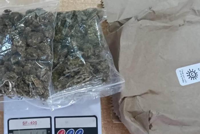 Detienen a individuo con dr0g4 en la Morelia-Salamanca