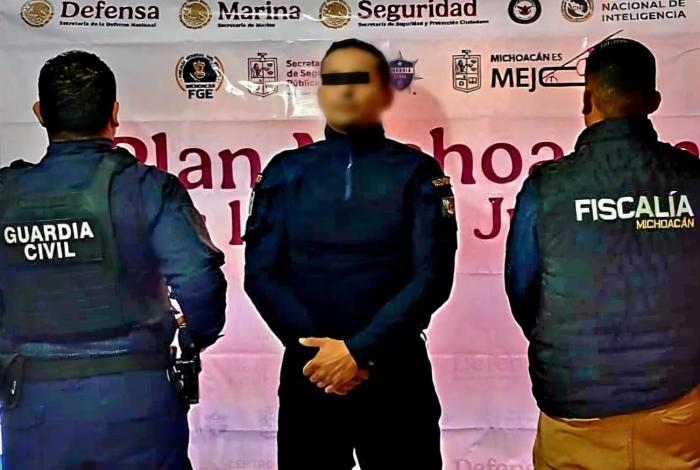 Detienen a policía de Sahuayo por homicidio