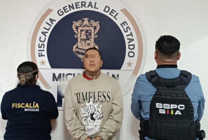 Detienen en Morelia a sujeto por robo de autos; se encontraba en un anexo