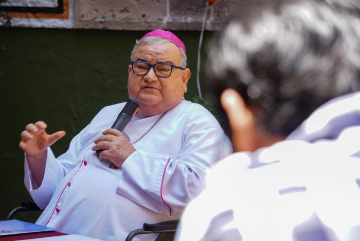 Diálogo con células delincuenciales, bajo condiciones y limitado al ámbito espiritual