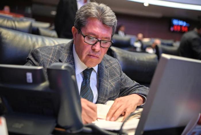 Diálogo con CNTE, no represión, es clave: Ricardo Monreal