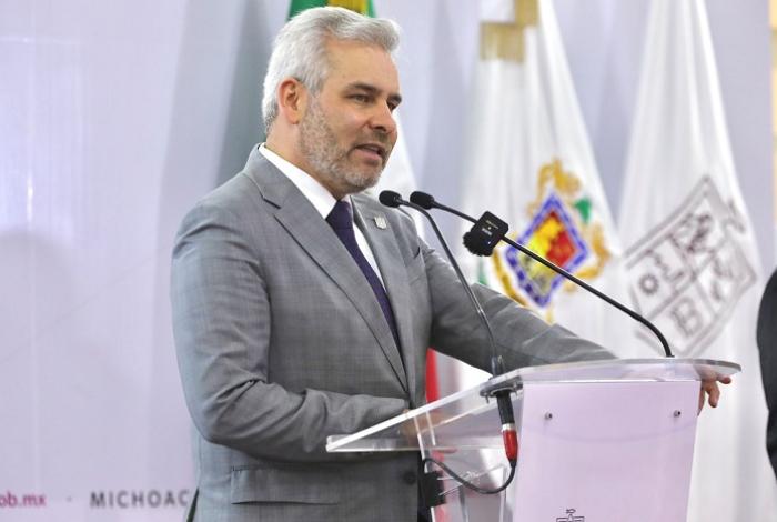 Diálogo permanente y abierto con sindicatos: Bedolla