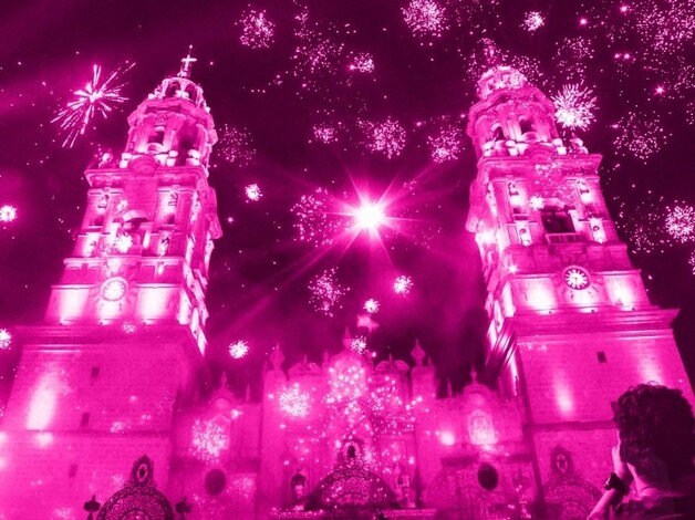 DIF Morelia invita al Encendido de Catedral en el marco de la lucha contra el cáncer de mama