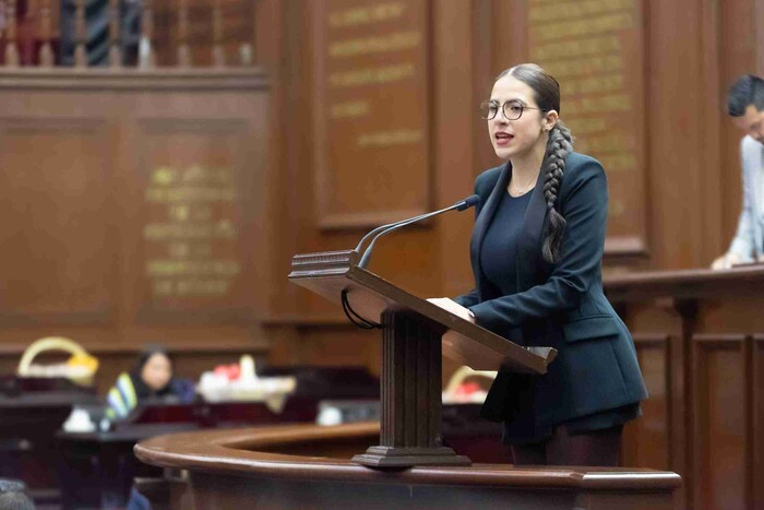 Diputada Giulianna Bugarini presenta iniciativa para garantizar acceso a la Lengua de Señas Mexicana en Michoacán