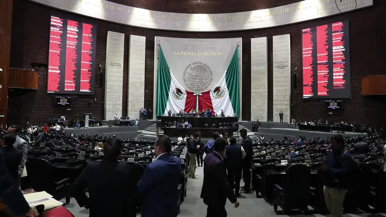 Diputados aprueban el “Plan B” de la reforma electoral, propuesto por la presidenta Sheinbaum