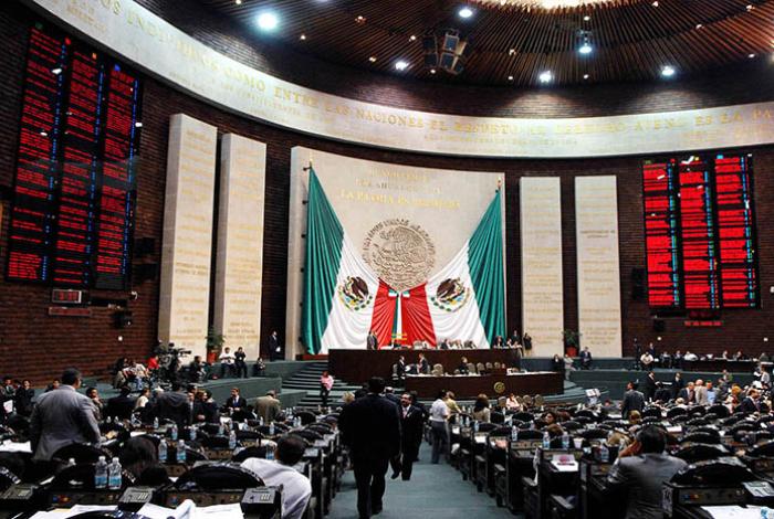 Diputados de oposición acusan fracaso de políticas de Sheinbaum; ‘mezquinos’, reviran morenistas