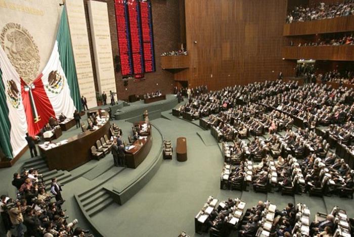 Diputados declaran constitucional reforma para unificar delito de feminicidio