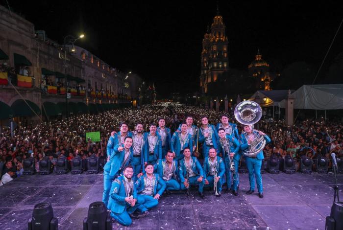 Disfruten de Morelia, la ciudad más bella: Alfonso Martínez ante miles de personas en concierto de aniversario