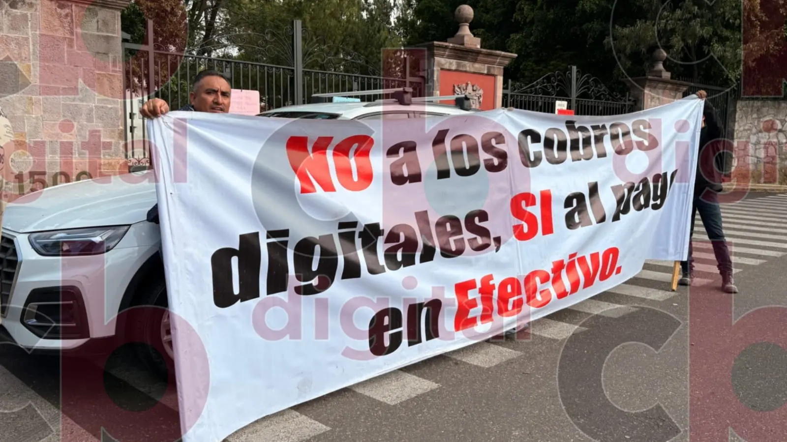 Divide opiniones la implementación de tarjetas prepago en el transporte público