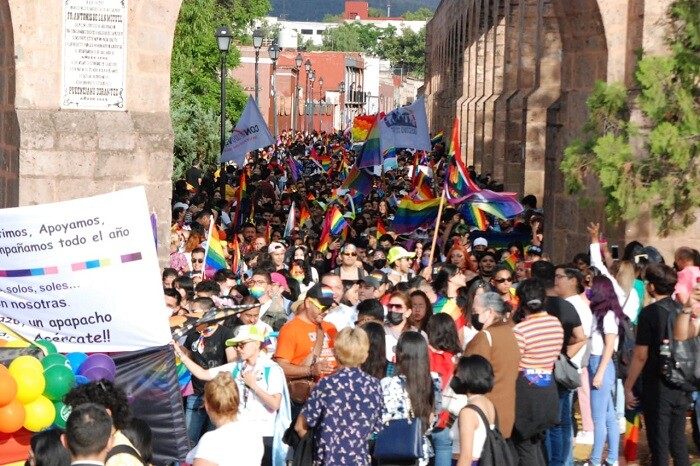 Durante la marcha las parejas podrán dar el “sí, acepto”; Gobierno instalará módulos