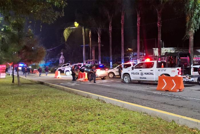 Edil de Uruapan reporta nuevo ataque a la policía municipal en un retén, con una agente herida, pero estable