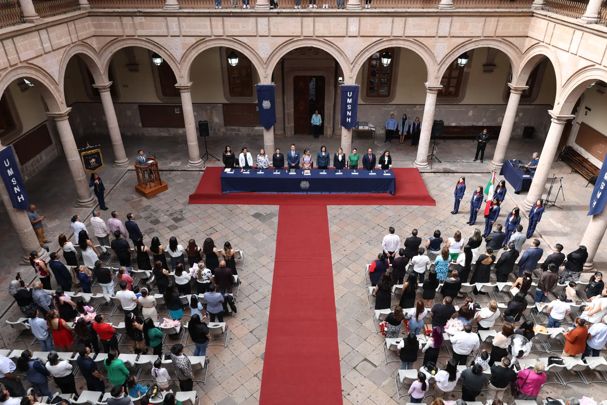 Egresan de Bachillerato en Línea de la UMSNH; modelo educativo flexible