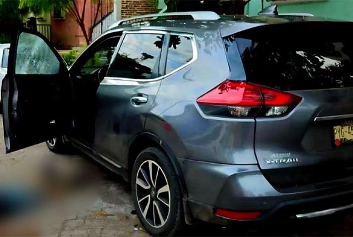 Ejecutan a un hombre cuando se disponía a llevar a su hijo a la escuela, en Apatzingán