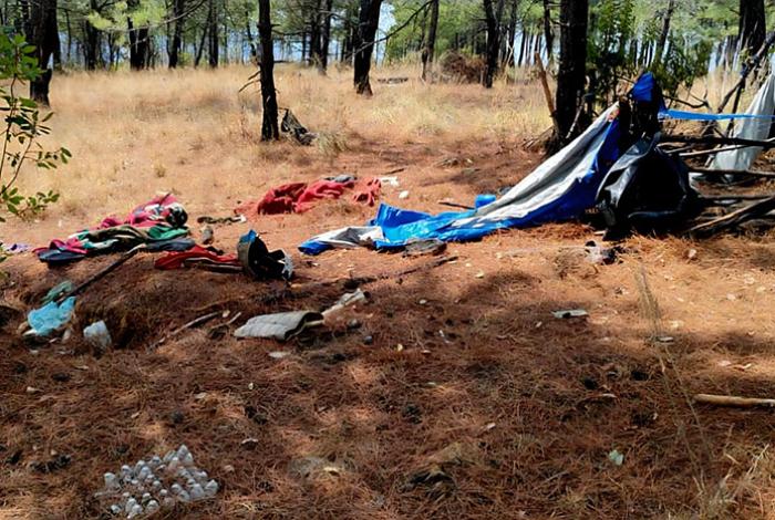 Ejército destruye campamento de delincuentes en zona serrana de Zinapécuaro