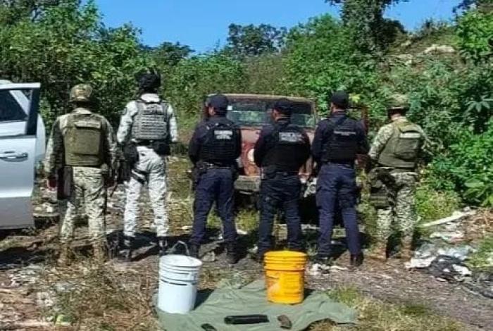 Ejército, GN y GC aseguran vehículos y droga tras operativo en Ziracuaretiro; no hay detenidos