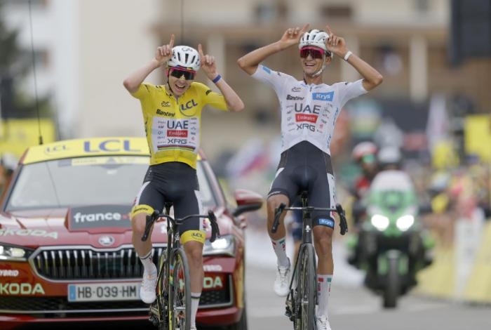 El ciclista mexicano Isaac del Toro asegura el podio en el Tour de Francia