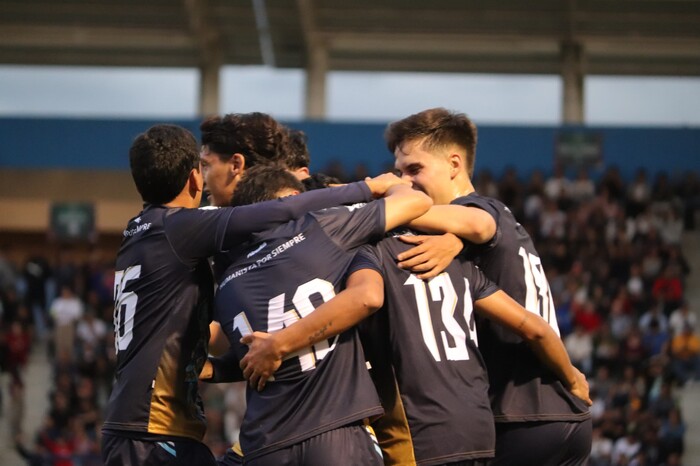 El corazón nicolaita vibró en el debut del Atlético Morelia-UMSNH; ganan los Zorros 6-0